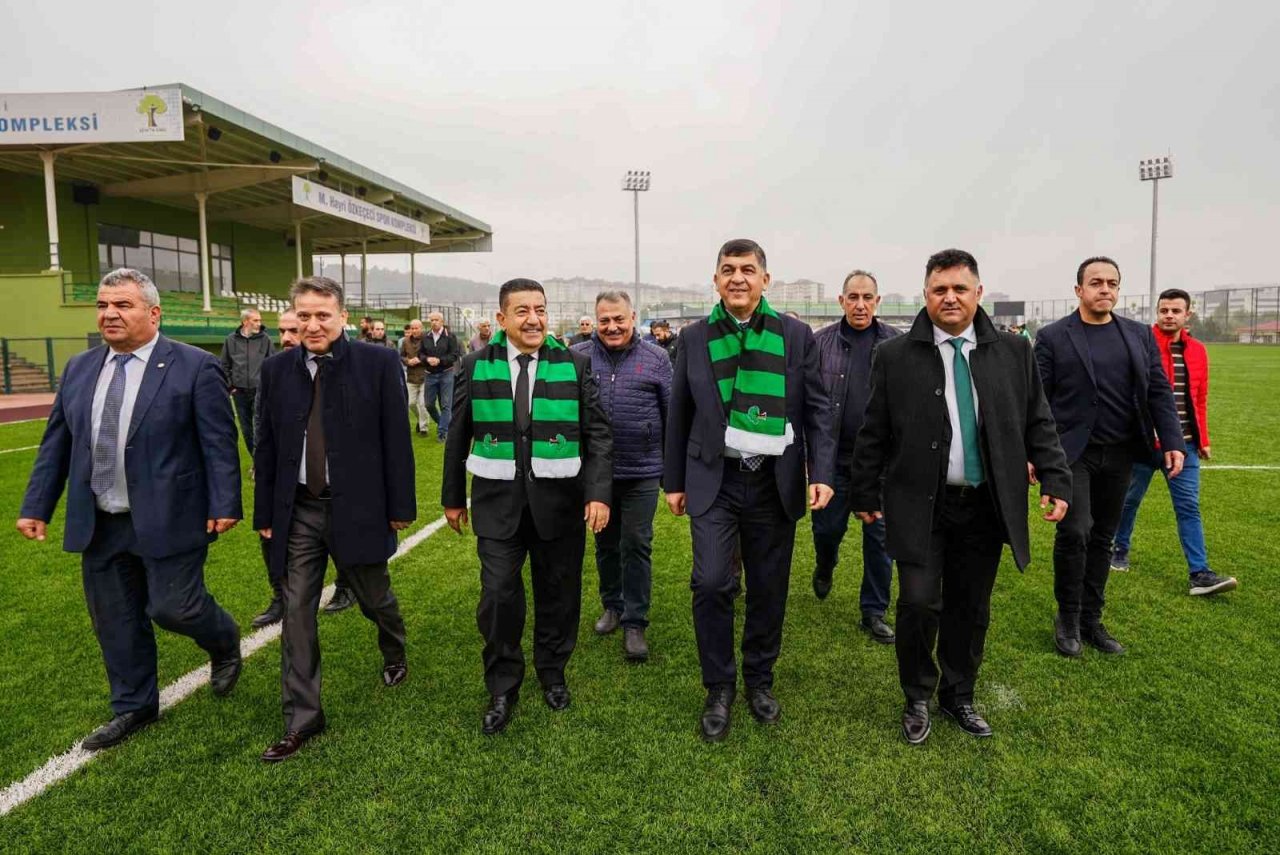 Şehitkamil’de 76 spor kulübüne destek