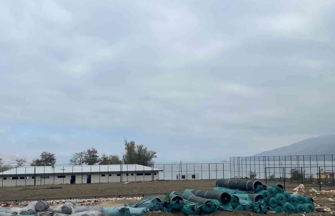 Sivrice Spor Kompleksi’nde sona gelindi