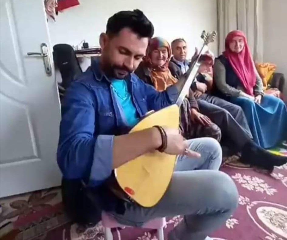 Üniversite öğrencisi işe başladığı gün feci kazada hayatını kaybetti