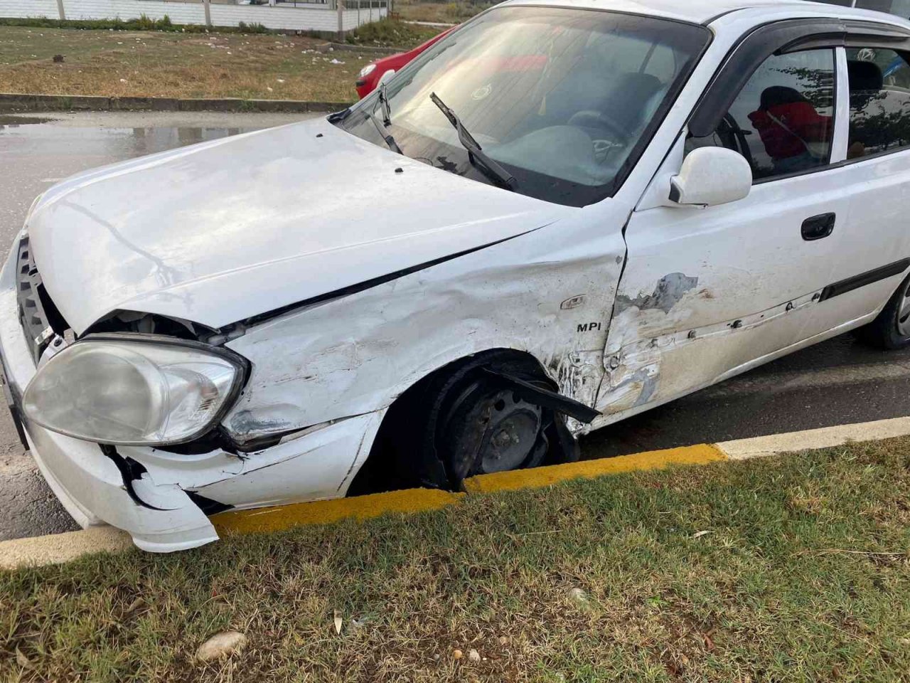 Ters şeritten gidince kazaya sebep oldu: 1 yaralı