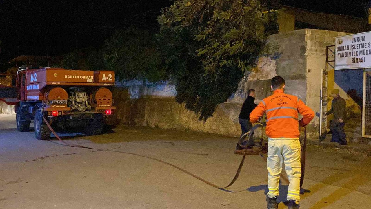 Bartın’daki orman yangını yerleşim bölgesine ulaşmadan kontrol altına alındı