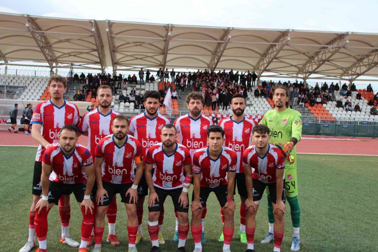 Bilecik’te amatör maç sonu ortalık karıştı