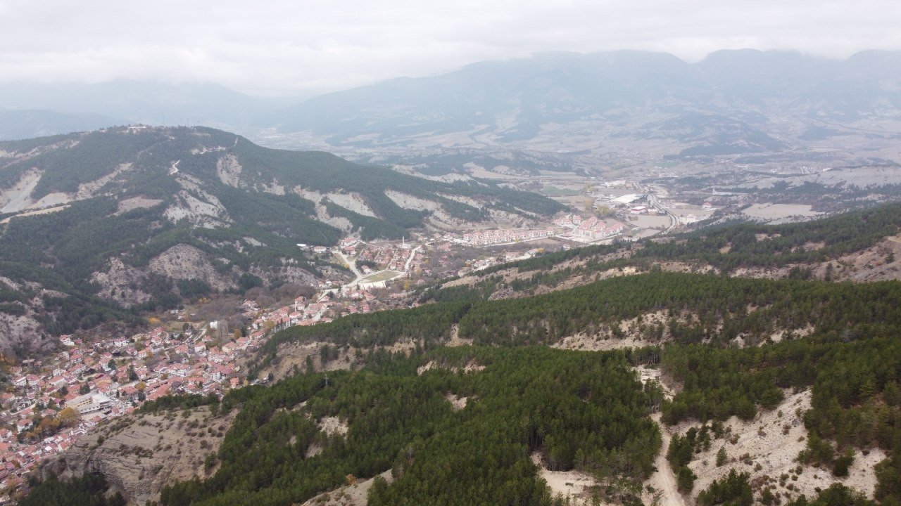 Tarihi Mudurnu kışa hazırlanıyor
