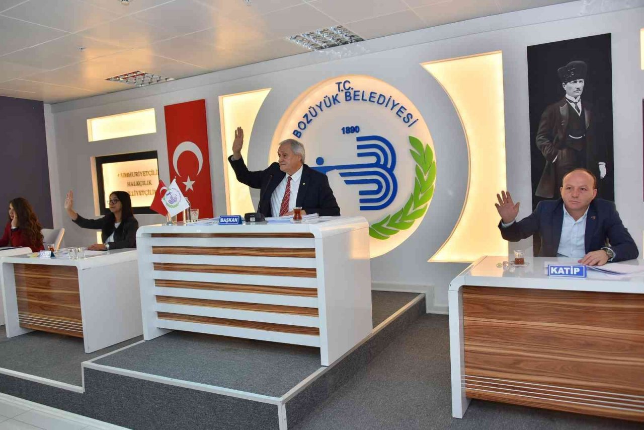Bozüyük Belediye bütçesi 420 milyon lira olarak belirlendi
