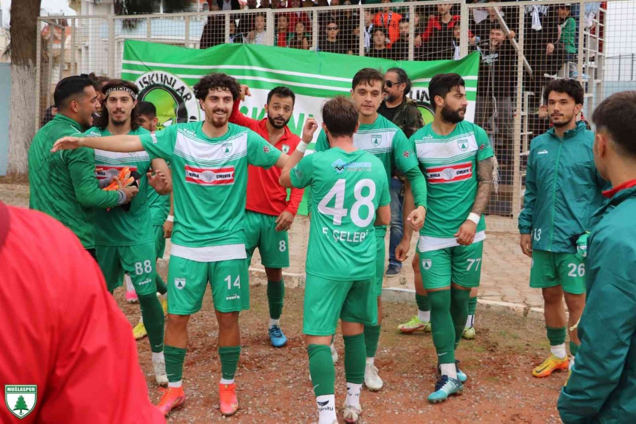 Ermaş Muğlaspor bu haftaki galibiyet ile grupta ikinci sırada yer aldı