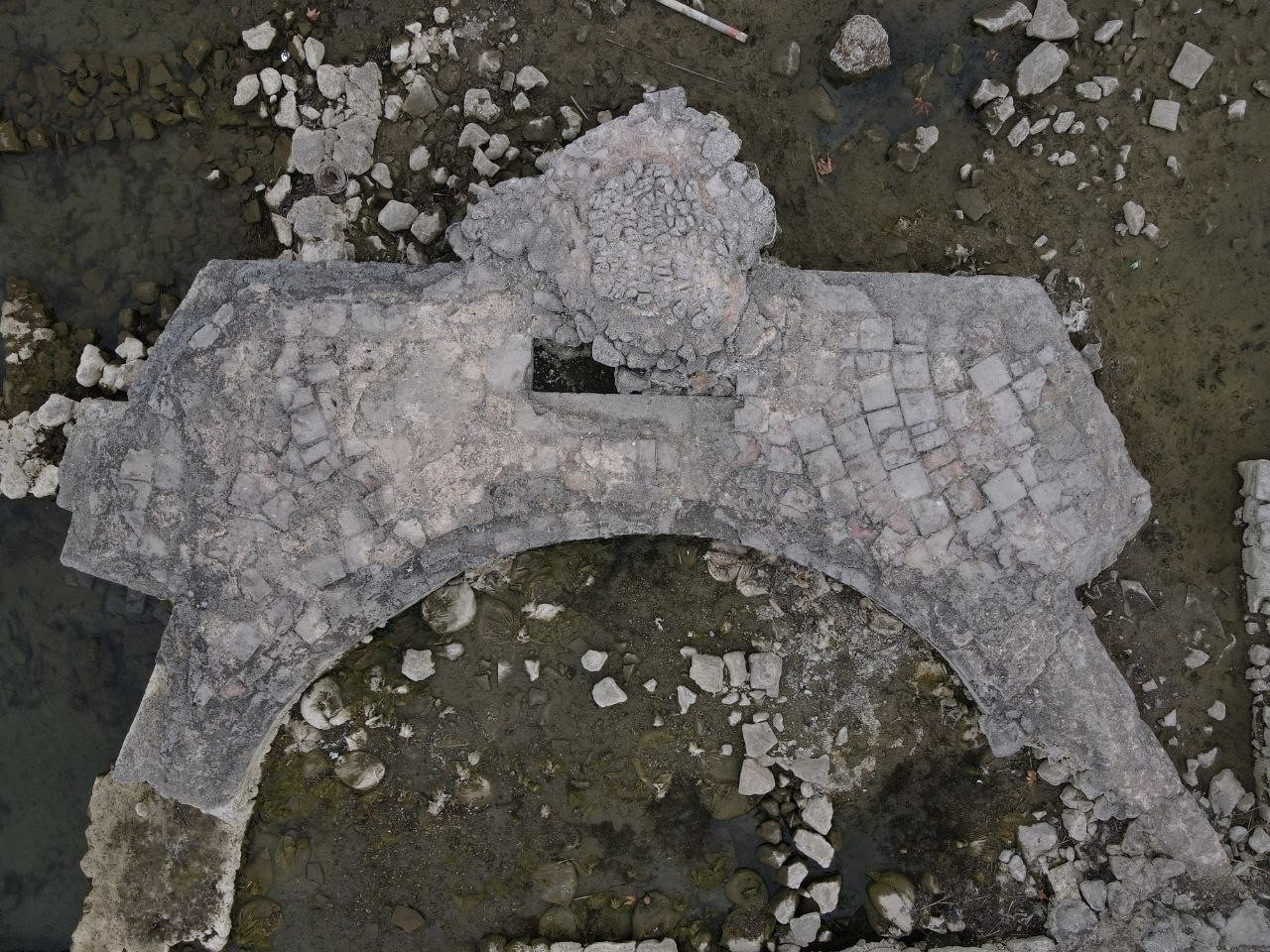 Kasım ayının ortasında gölde yüzdüler