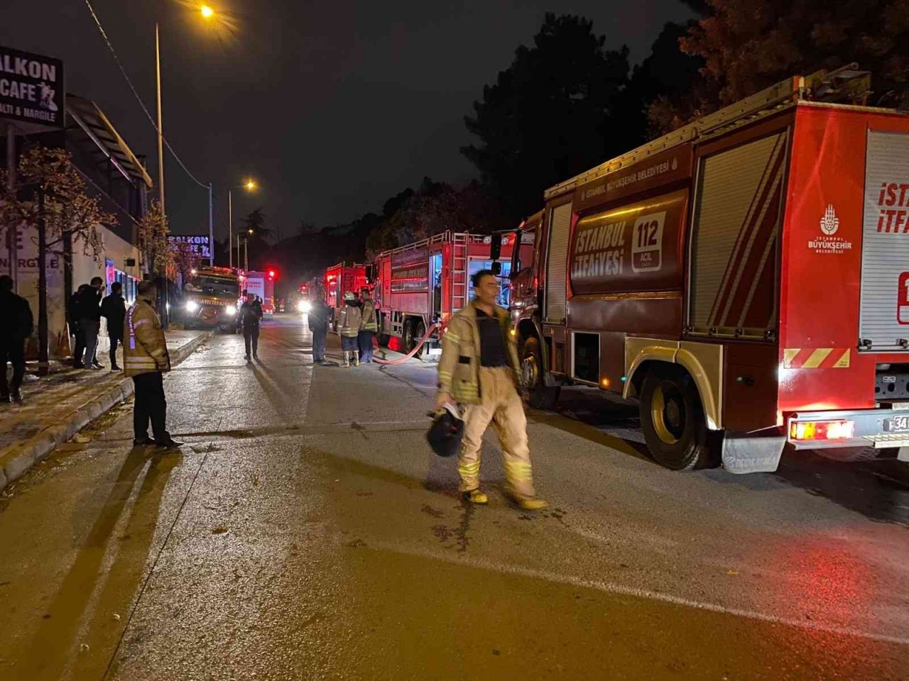 Kartal Aydos Ormanı’nda çıkan yangın söndürüldü