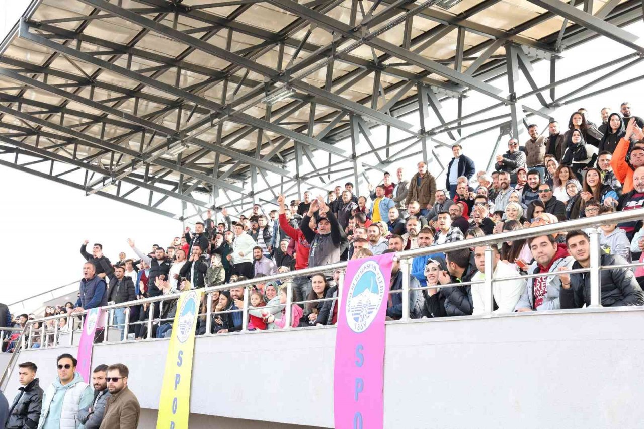 Kayseri, Atlı Cirit Türkiye Şampiyonası’na Ev Sahipliği Yaptı