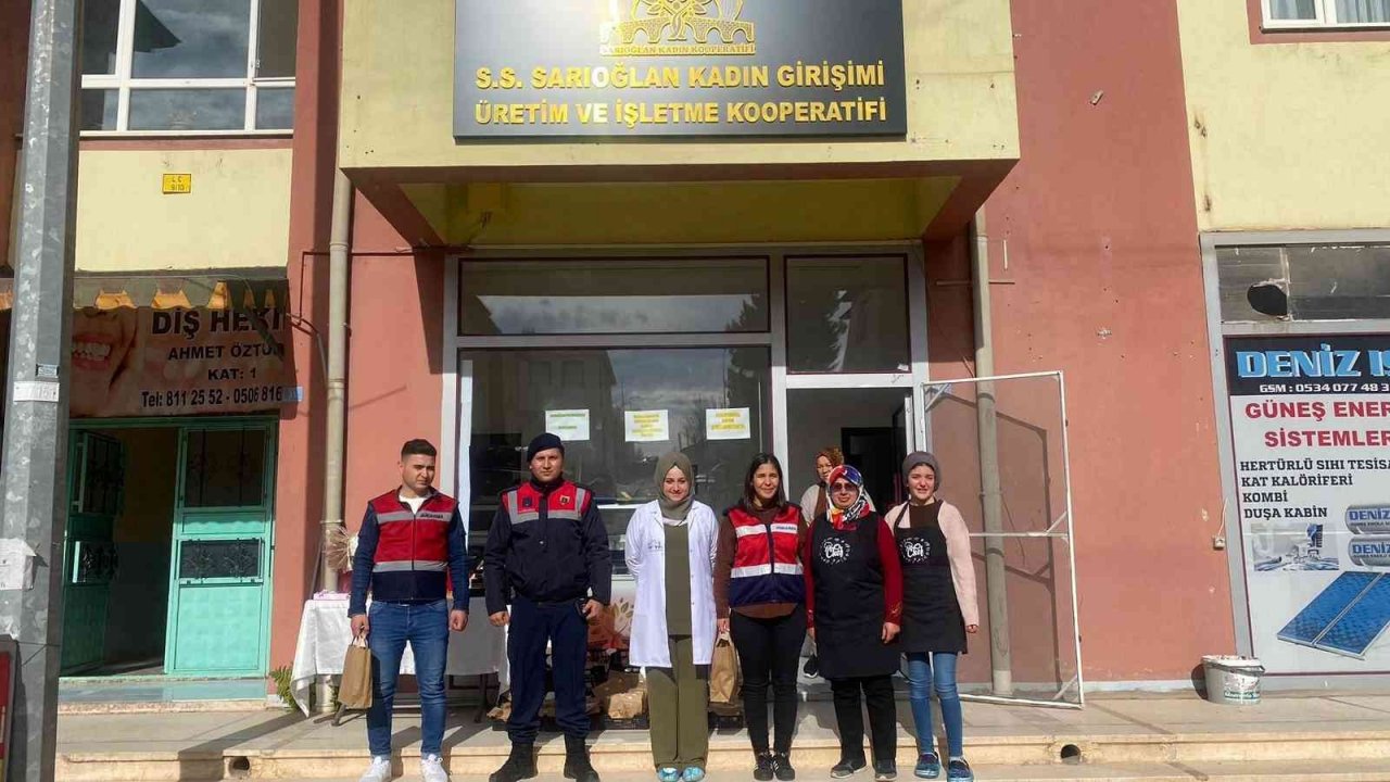 Jandarma’dan ‘KADES’ ve ’Siber Zorbalık’ eğitimi