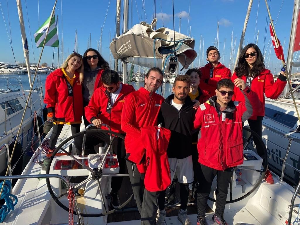 Yelkende 5 kupa birden kazandılar