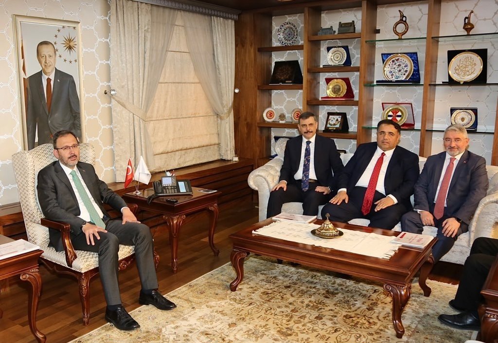 Çorum Valiliği’nden “fotoğraf” açıklaması