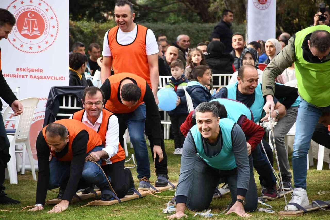 Adalet teşkilatında yüzüncü yıl coşkusu