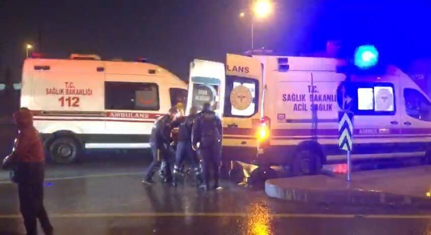 Tuzla’da üniversite öğrencisi otomobiliyle motor kuryeye çarptı: 1 ölü