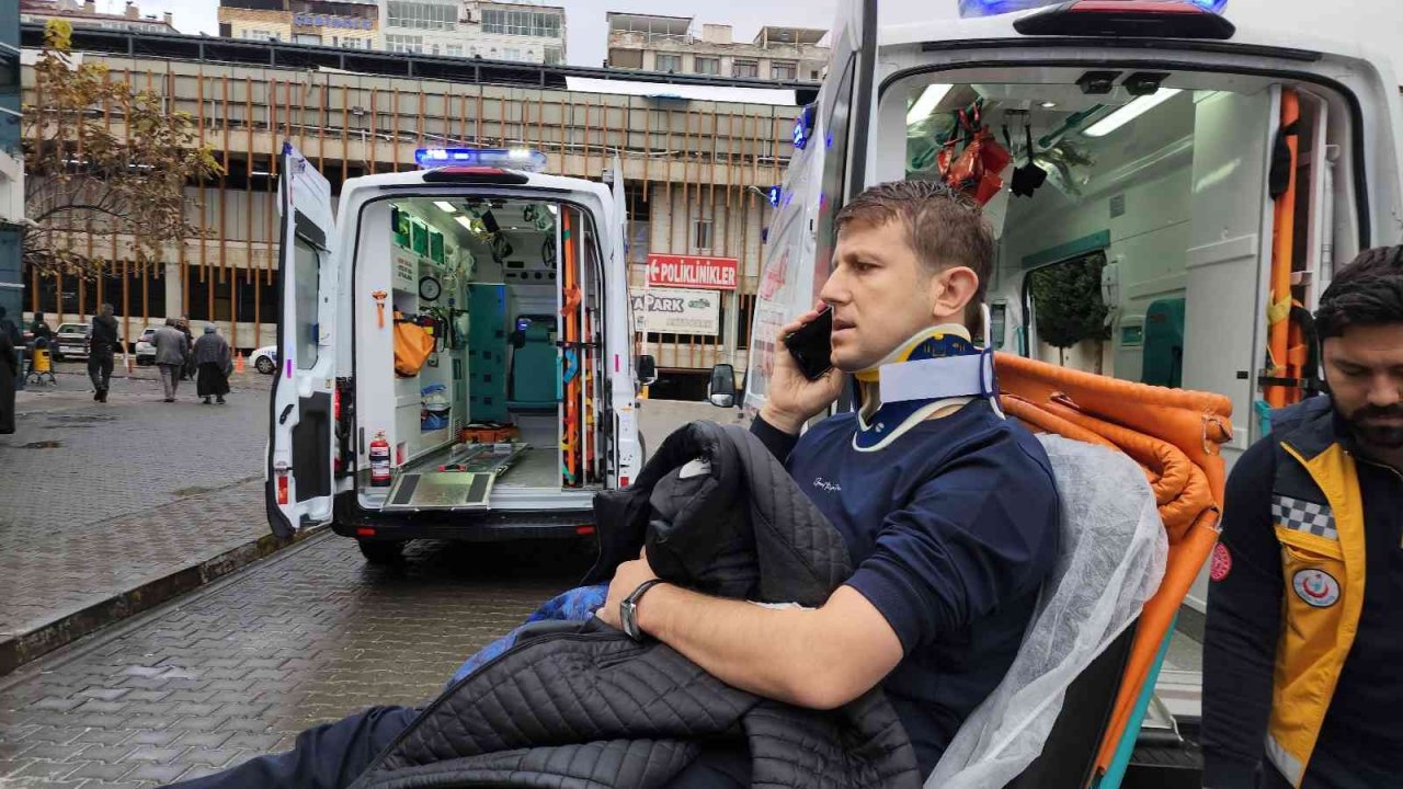 Hastane yolunda takla attılar: “Biri bebek 3 yaralı”