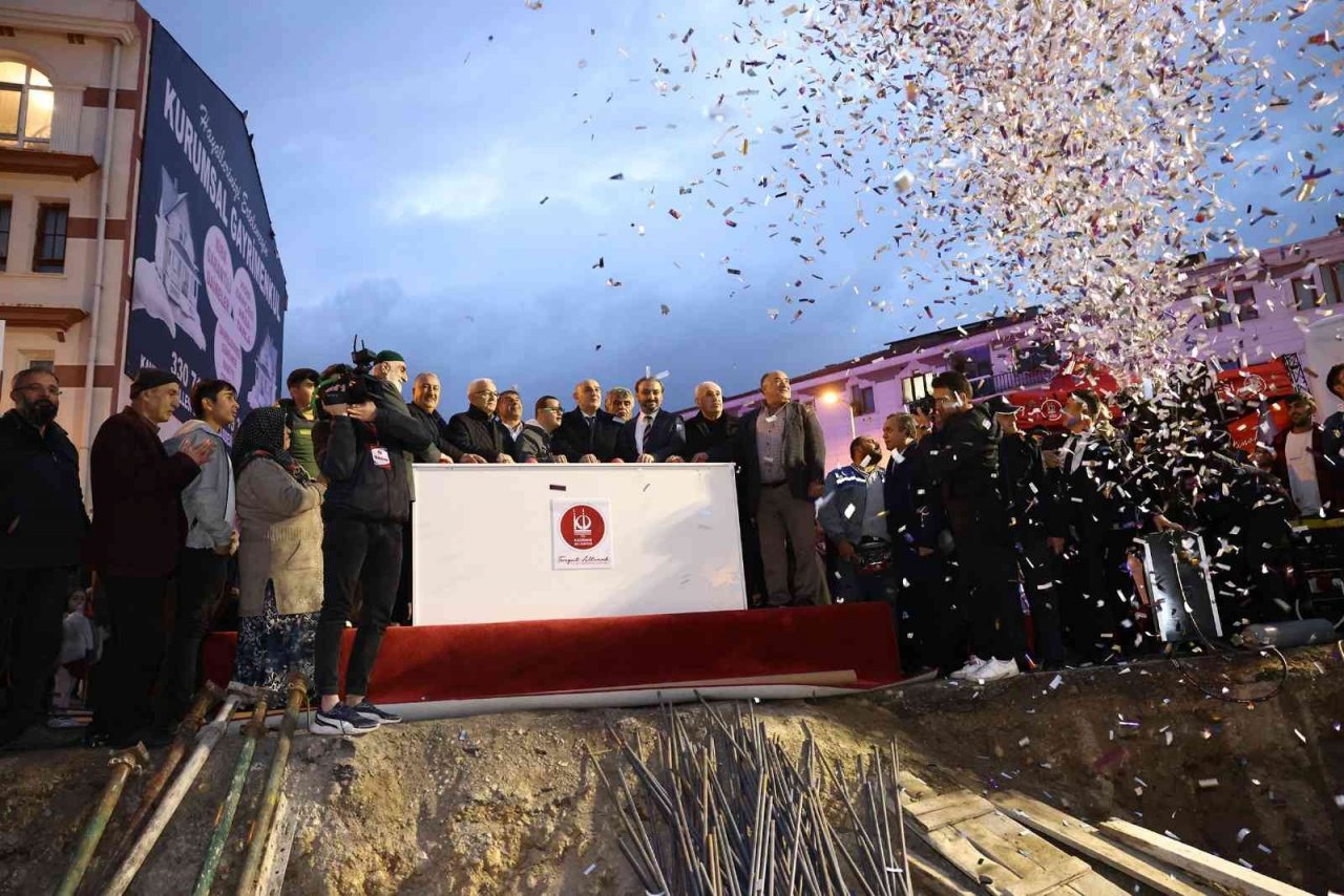 Keçiören Kanuni Mahallesi’ne yeni nesil semt pazarı