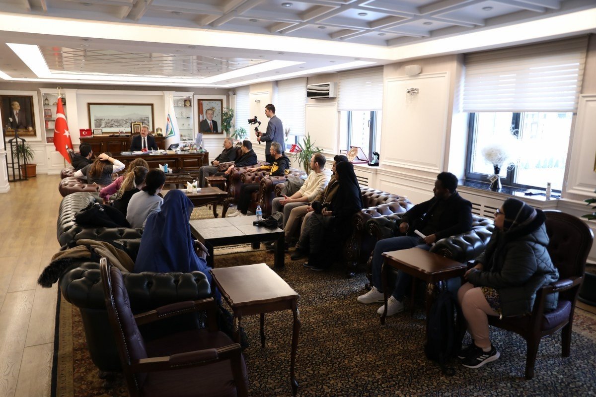 Başkan Palancıoğlu, Erasmus öğrencilerini ağırladı