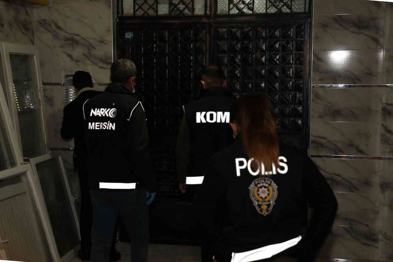 Mersin’de sahte para çetesine operasyon: 9 gözaltı