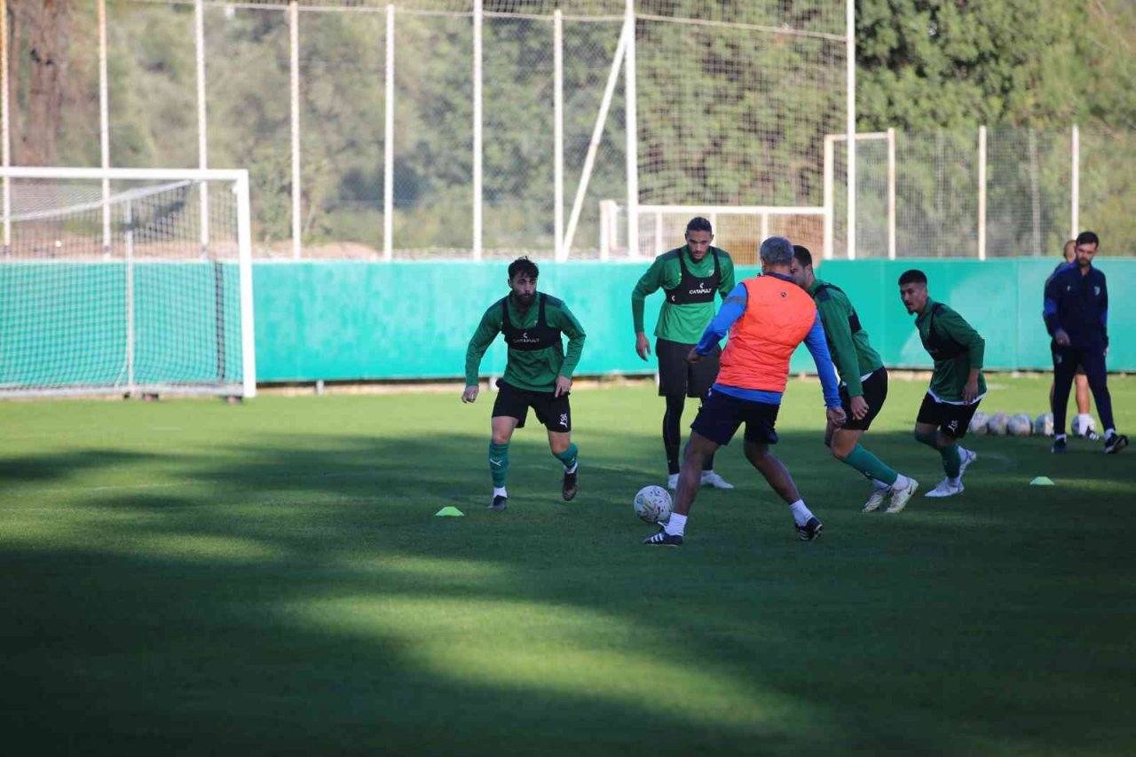 Bodrumspor zirve mücadelesine ortak olmak için galibiyete odaklandı