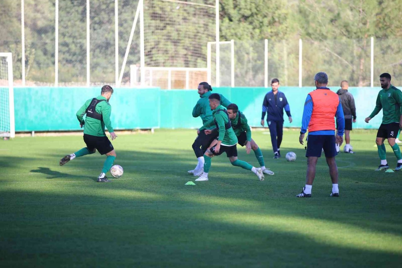 Bodrumspor zirve mücadelesine ortak olmak için galibiyete odaklandı