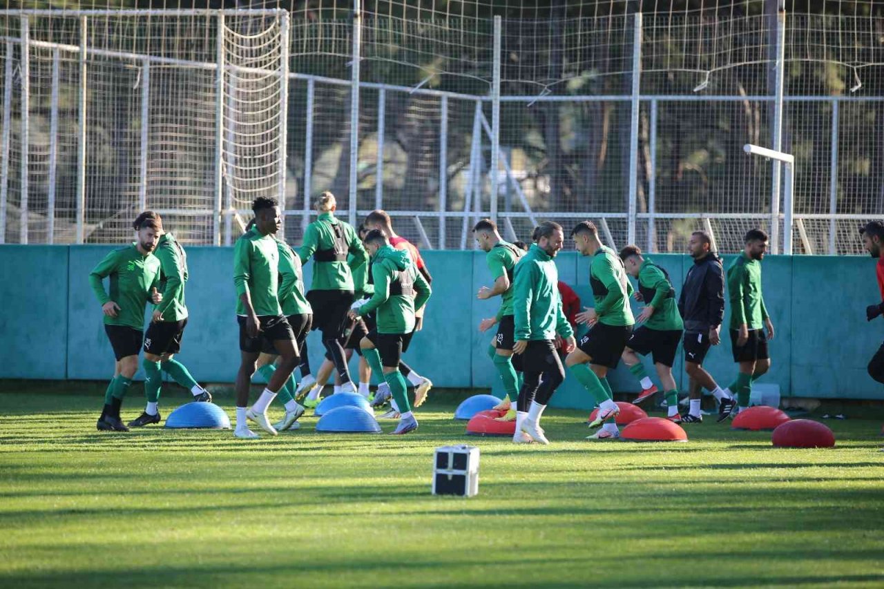 Bodrumspor zirve mücadelesine ortak olmak için galibiyete odaklandı