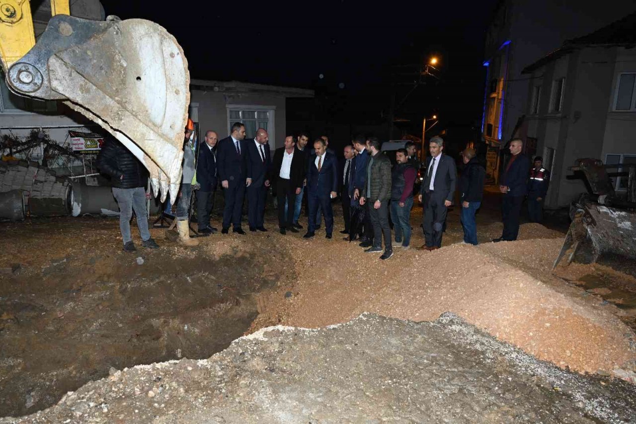 Büyükşehir gece gündüz sahada