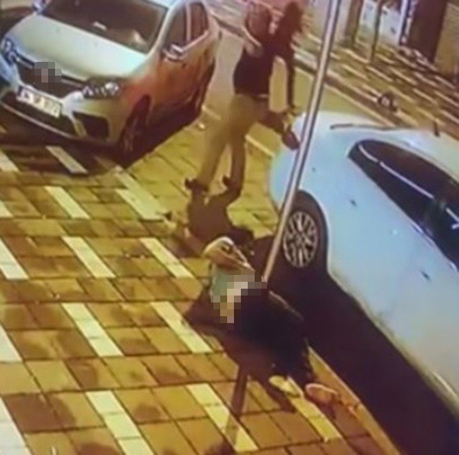 Deprem anında korkuyla 3’üncü kattan atladı