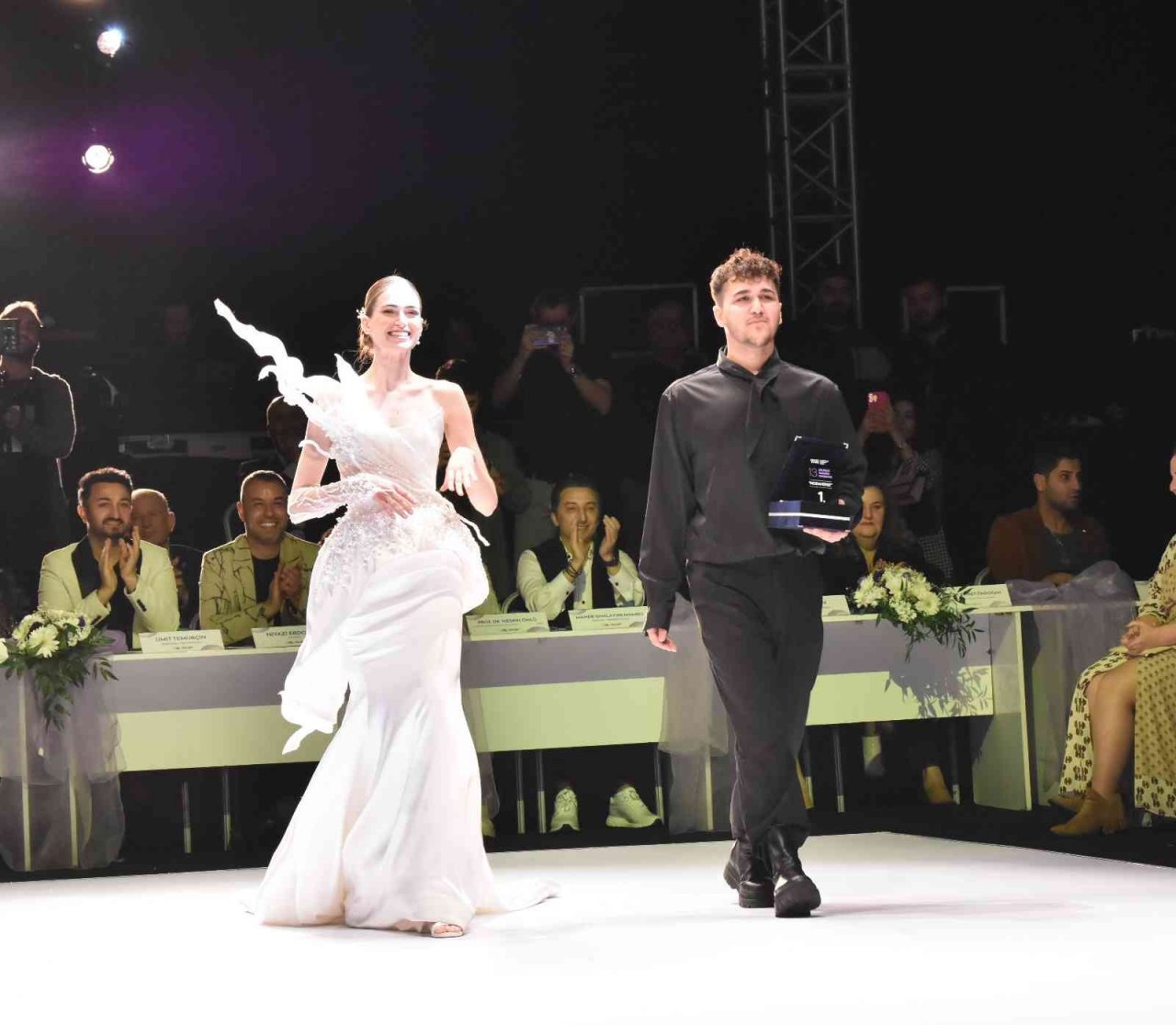 Fuara ‘İzmir Ekonomi’ damgası