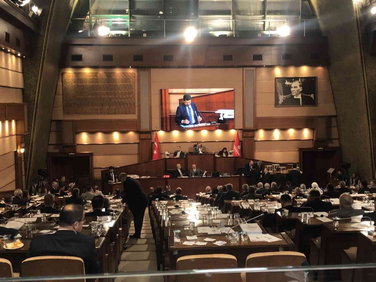 İETT 2023 yılı bütçesi 15 milyar 400 milyon lira olarak onaylandı