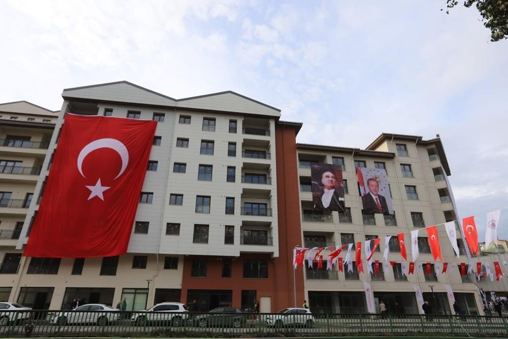 Bakan Kurum: "İstanbul’da 695 bin konutumuzun dönüşümünü gerçekleştirdik"