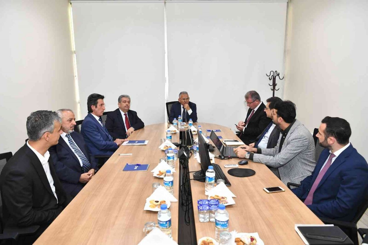 Başkan Büyükkılıç’tan ulaşımda enerji hamlesi