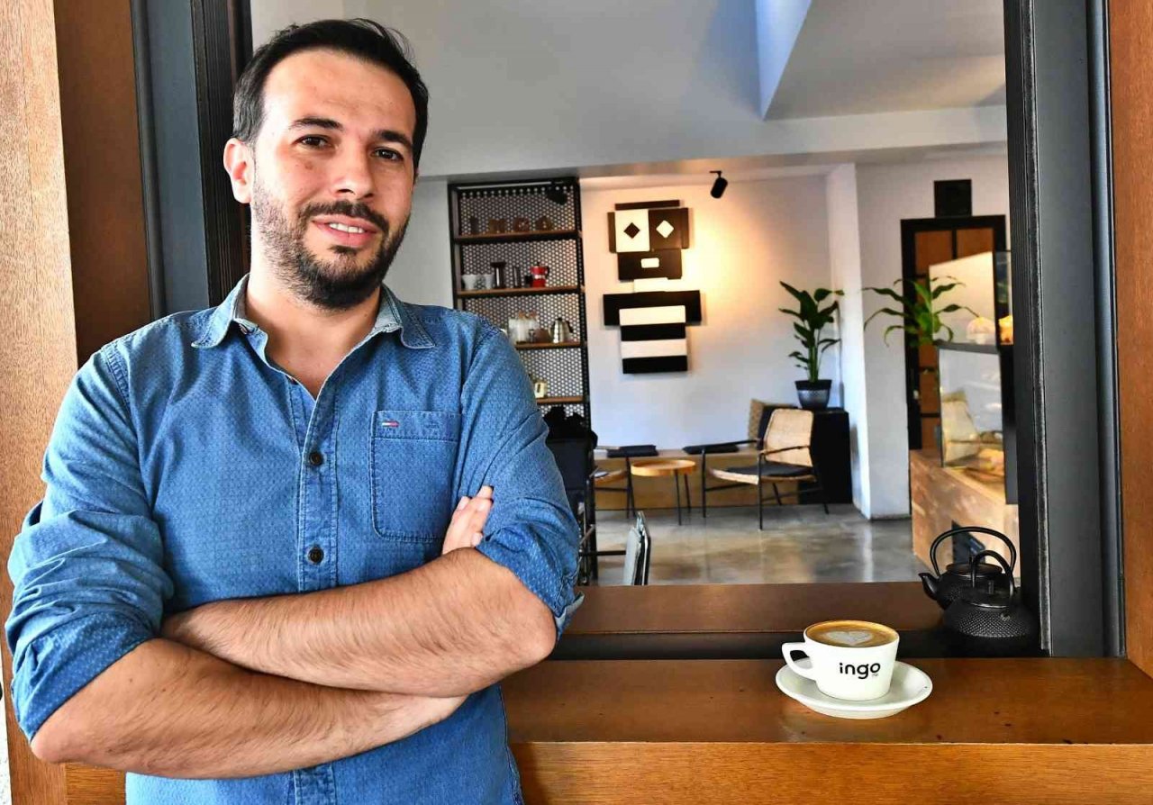 İzmir’in gözde baristaları meslek fabrikasından çıkıyor
