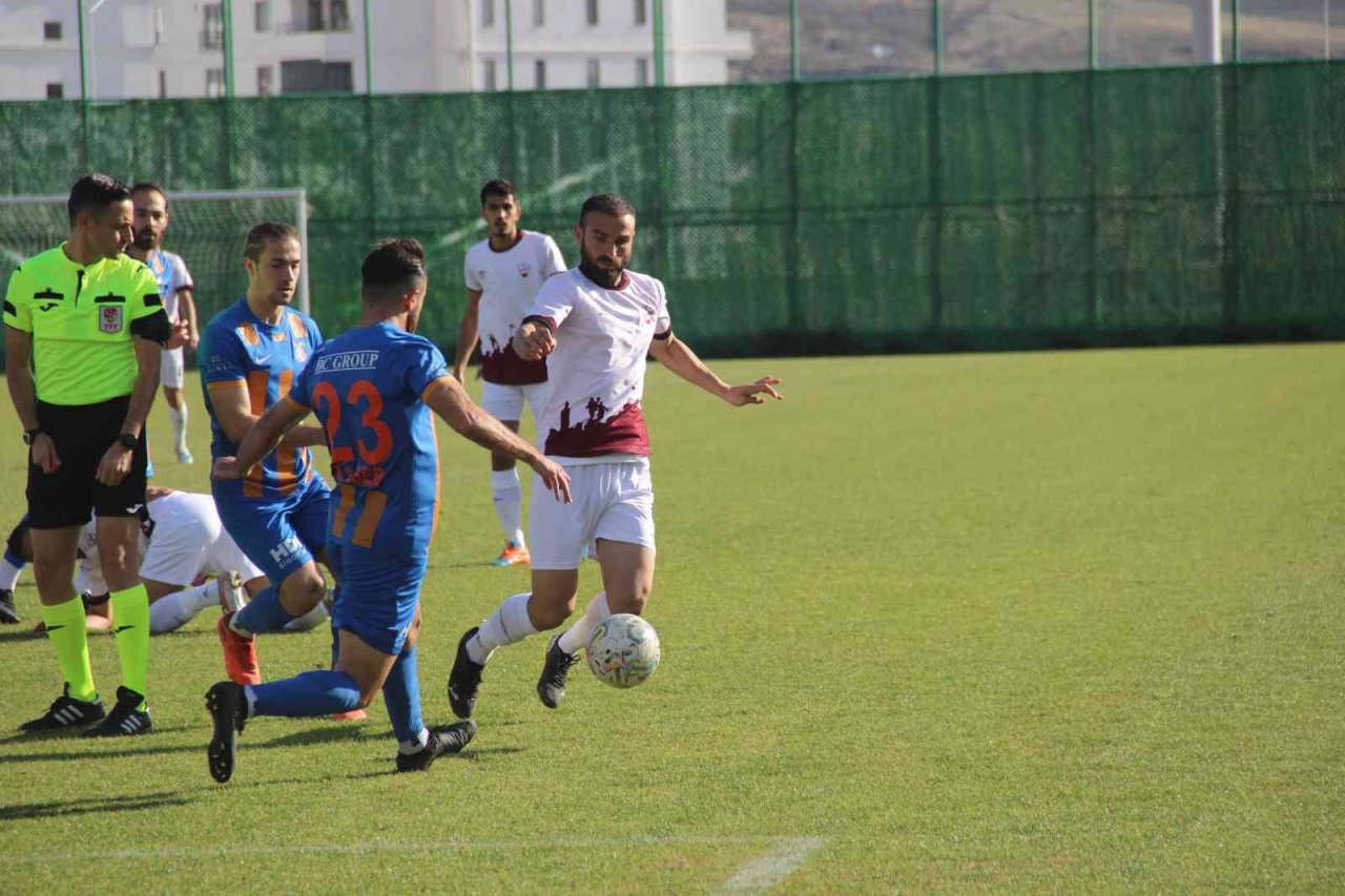 TFF 3. Lig: 23 Elazığ FK: 1 - A. Eynesil Belediyespor: 0
