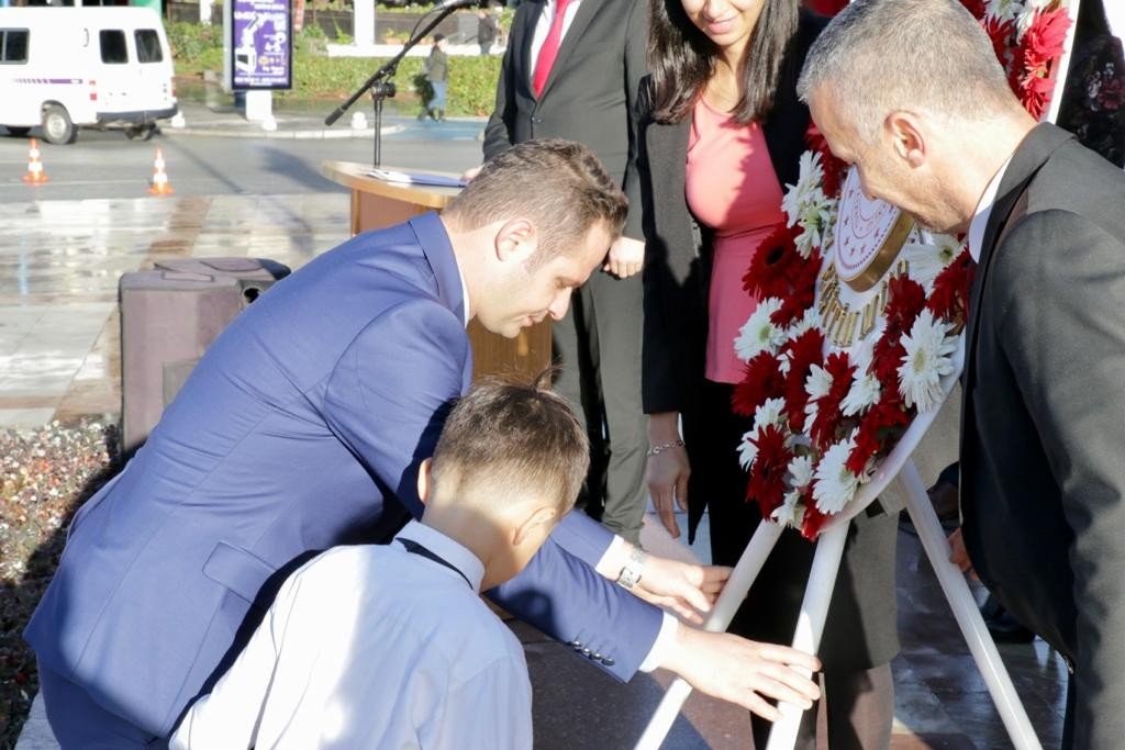 Muğla’da 24 Kasım Öğretmenler Günü kutlanıyor