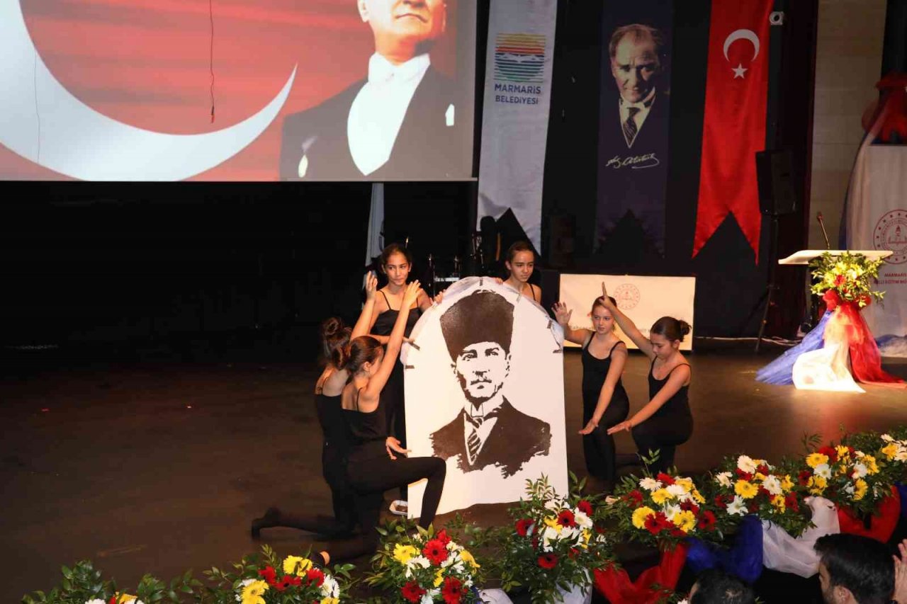 Marmaris’te Öğretmenler Günü düzenlenen törenle kutlandı