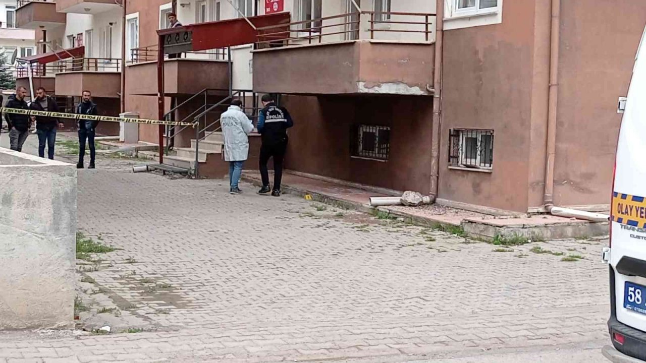Araç park etme kavgası kanlı bitti: 1 yaralı