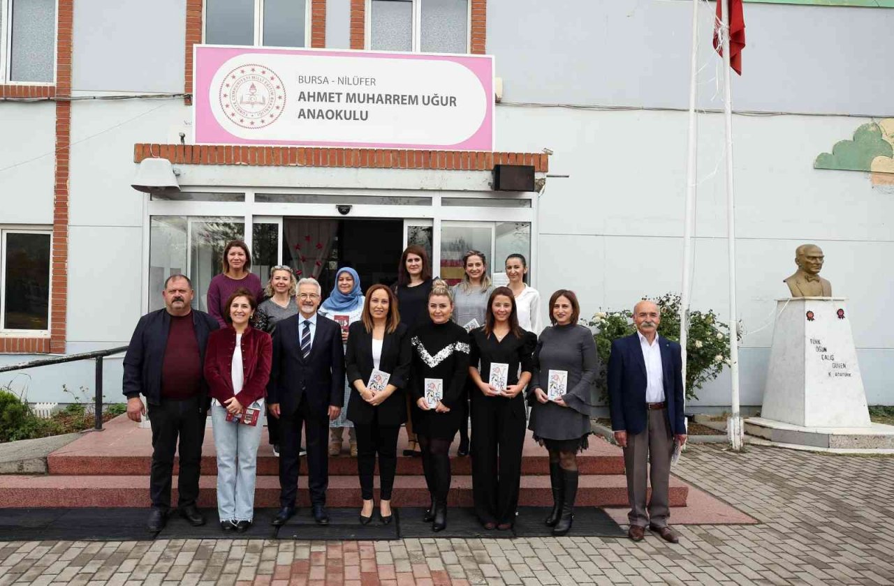 Başkan Erdem’den okullara Öğretmenler Günü ziyareti