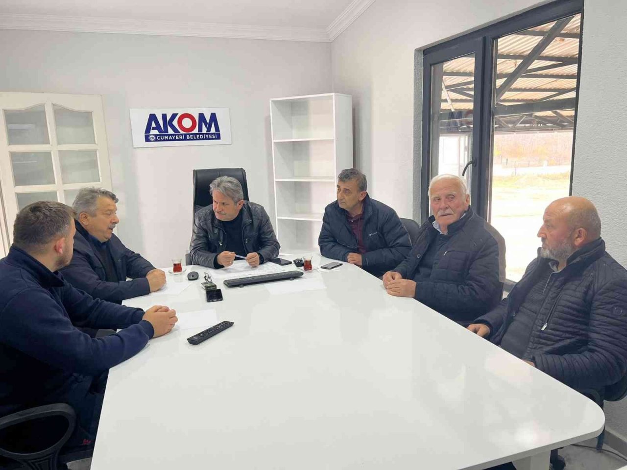 Deprem Cumayeri’nde kamu binalarında hasara neden oldu