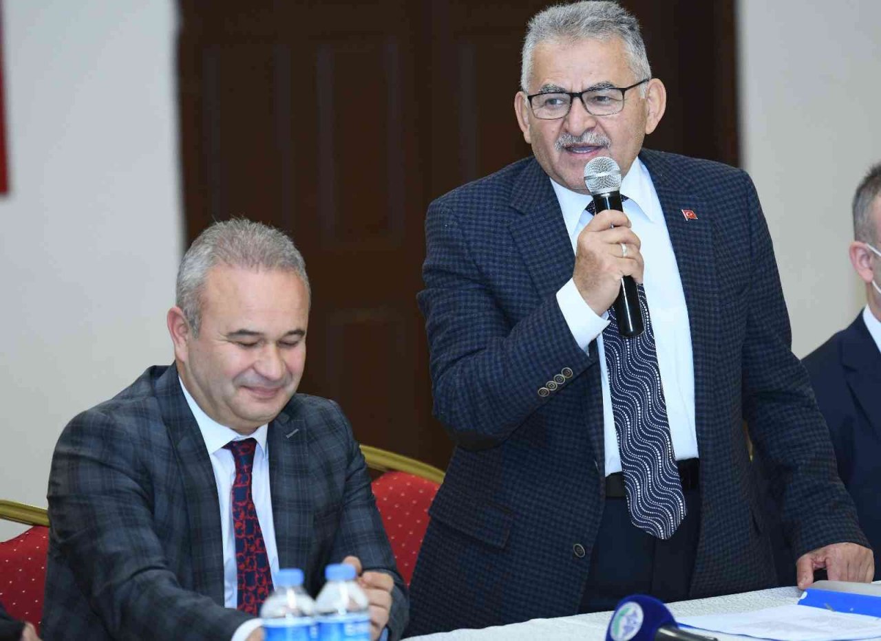 Başkan Büyükkılıç, öğretmenlere özel önem veriyor