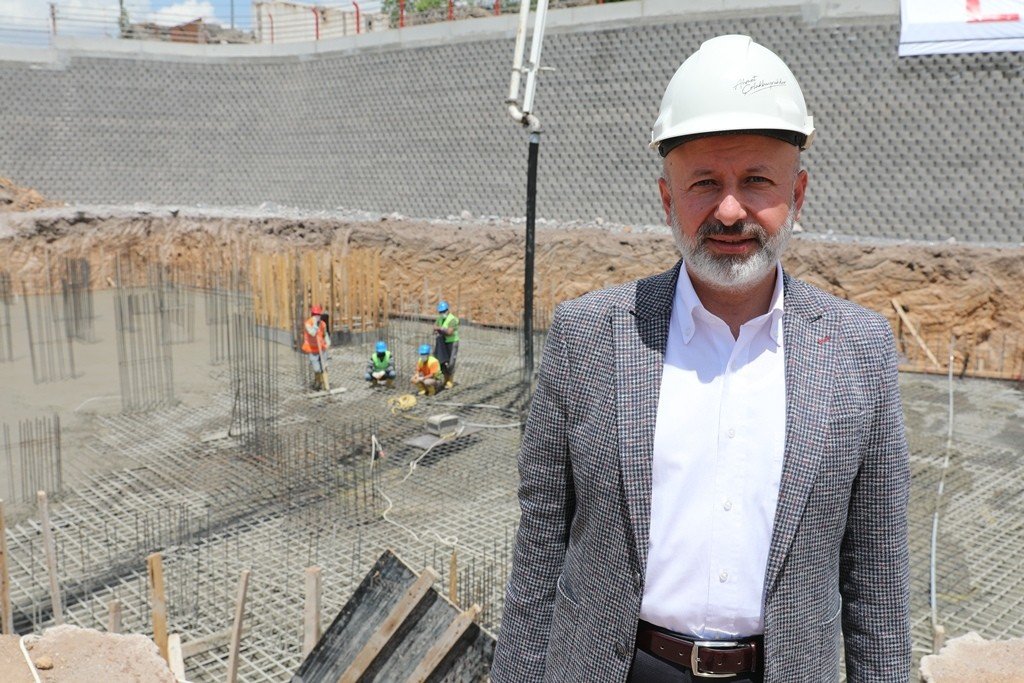 Kocasinan’ın Erkilet Bulvarı’na yeni çehre