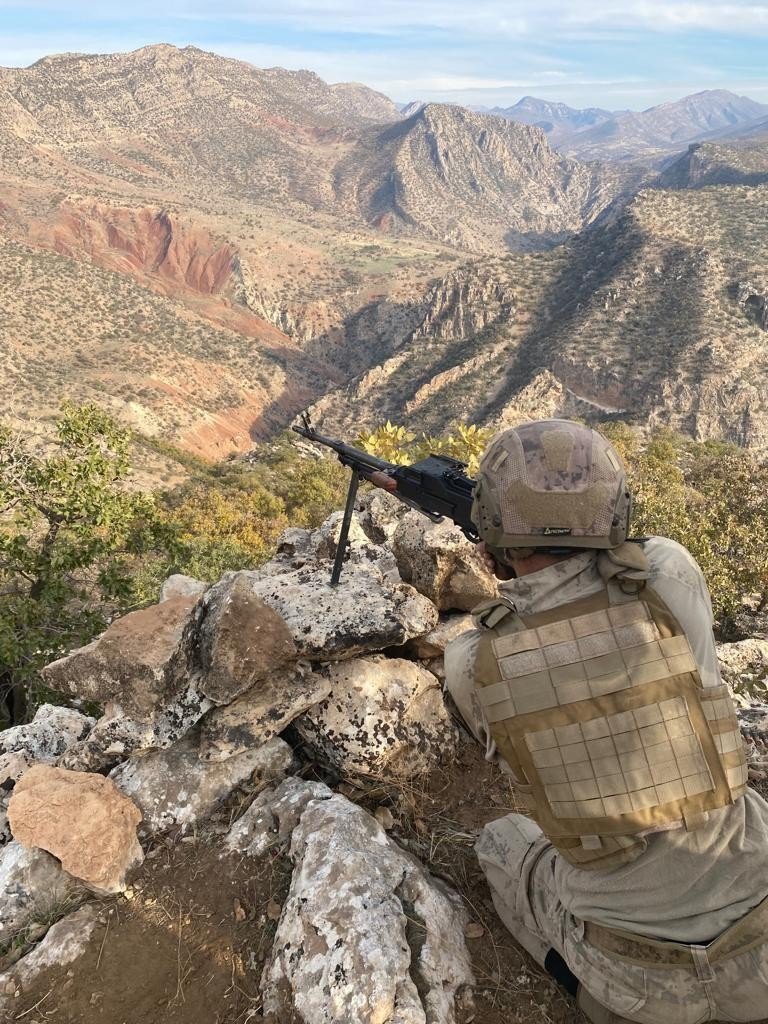 Şırnak ve Siirt’te ‘Eren Abluka Sonbahar-Kış-15 Şehit Jandarma Uzman Çavuş Fatih Berkay Akgün Operasyonu’ başlatıldı