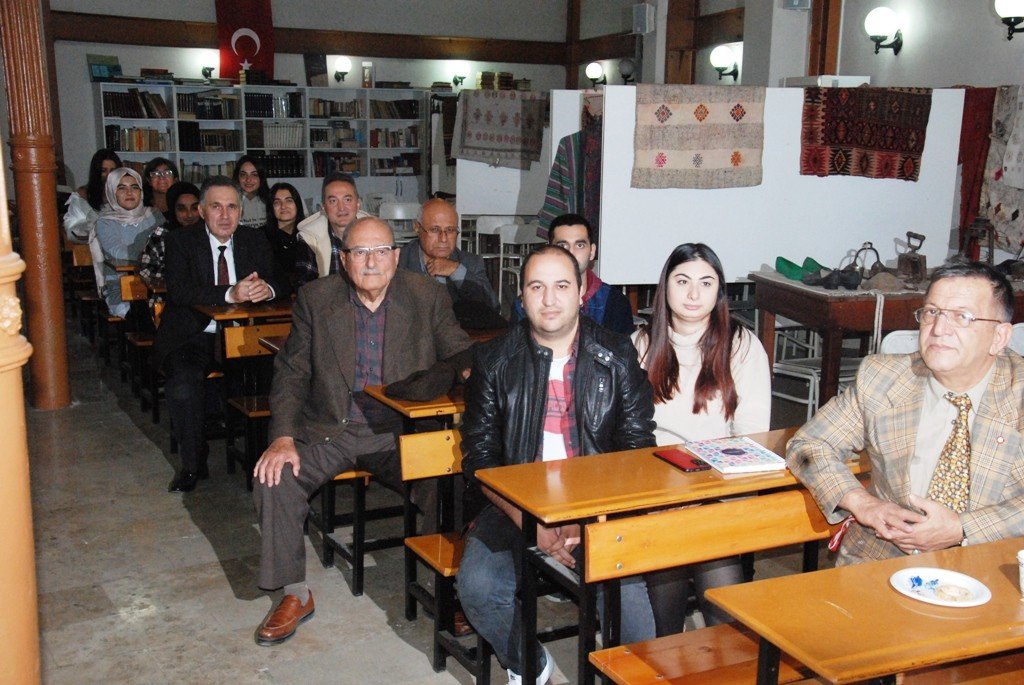 Prof.Dr. Ünlügenç: "Jeoloji bilimi sadece afetlerde hatırlanıyor"