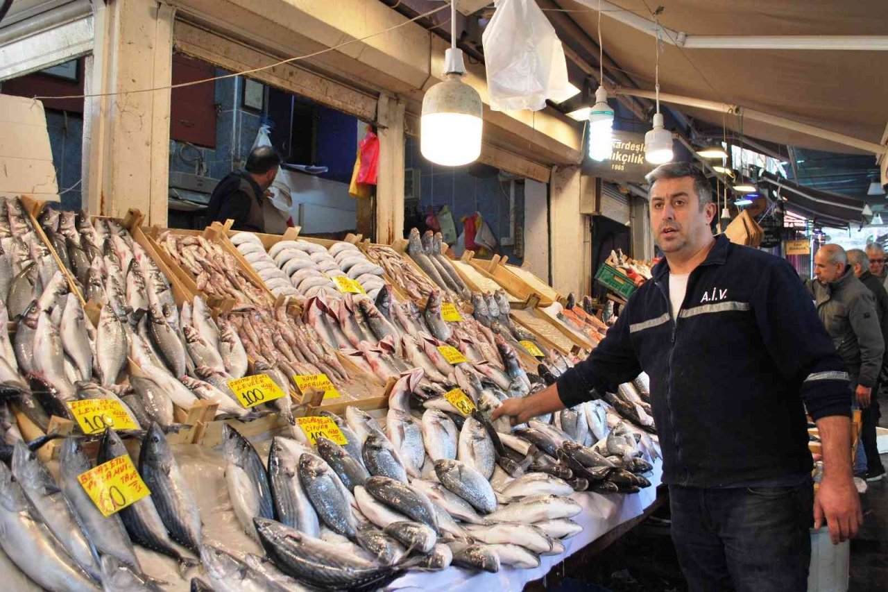 Balık fiyatlarından alan memnun, satan memnun
