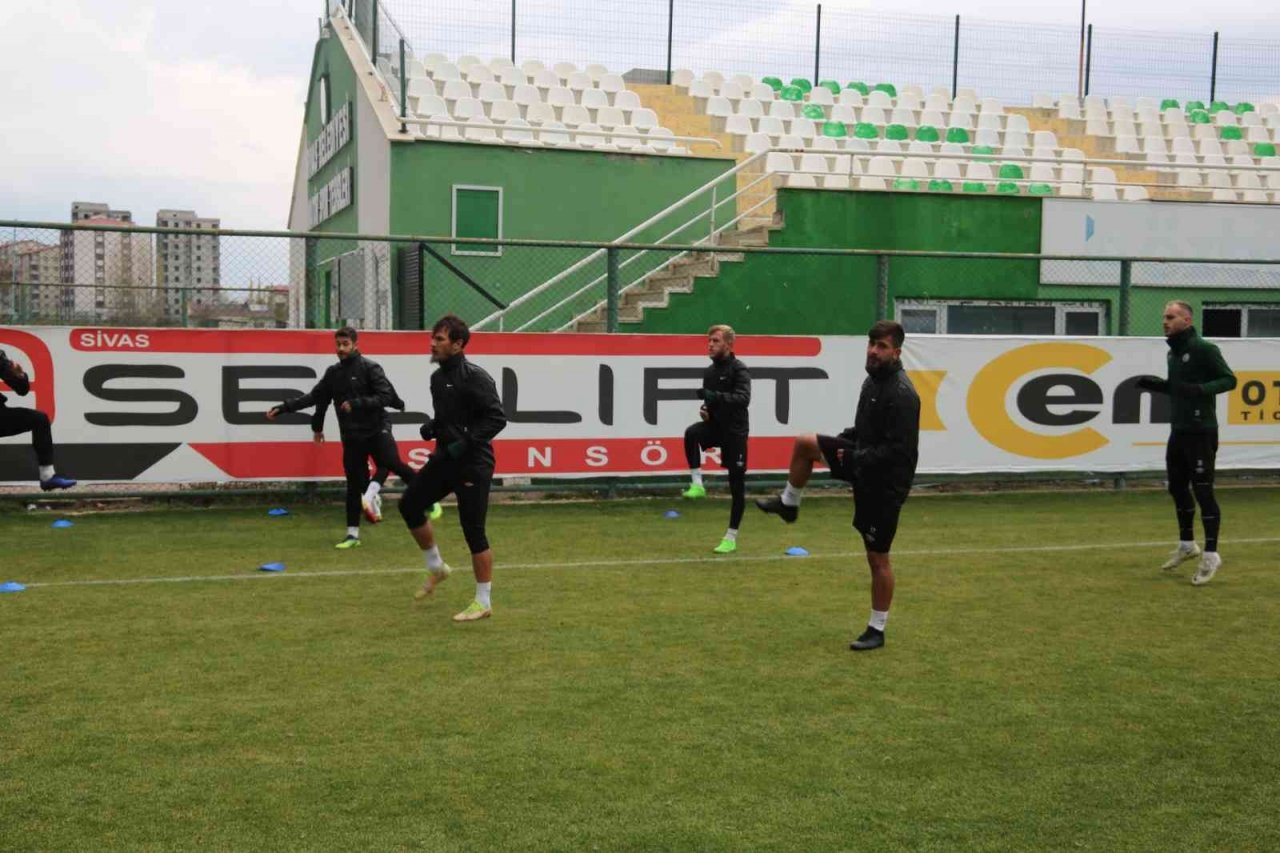 Sivas Belediyespor’da Erzincan mesaisi