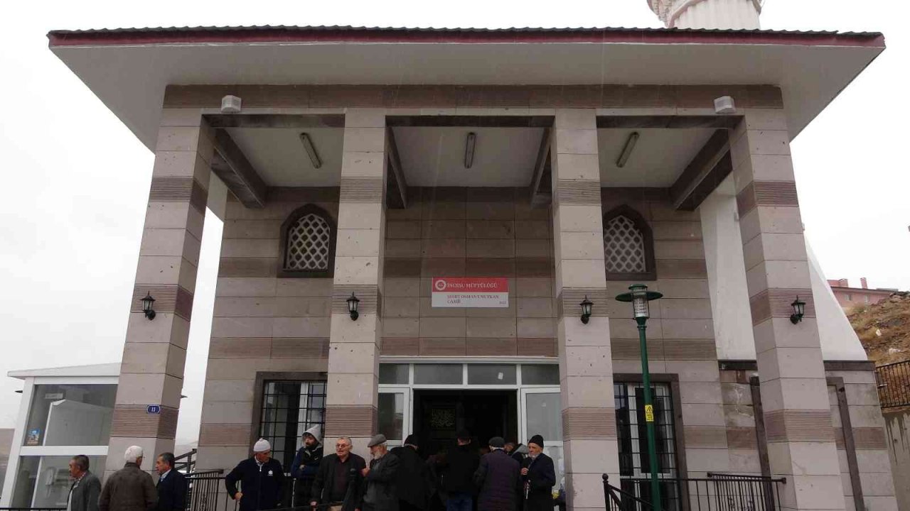 Şehidin ismi camide yaşatılacak