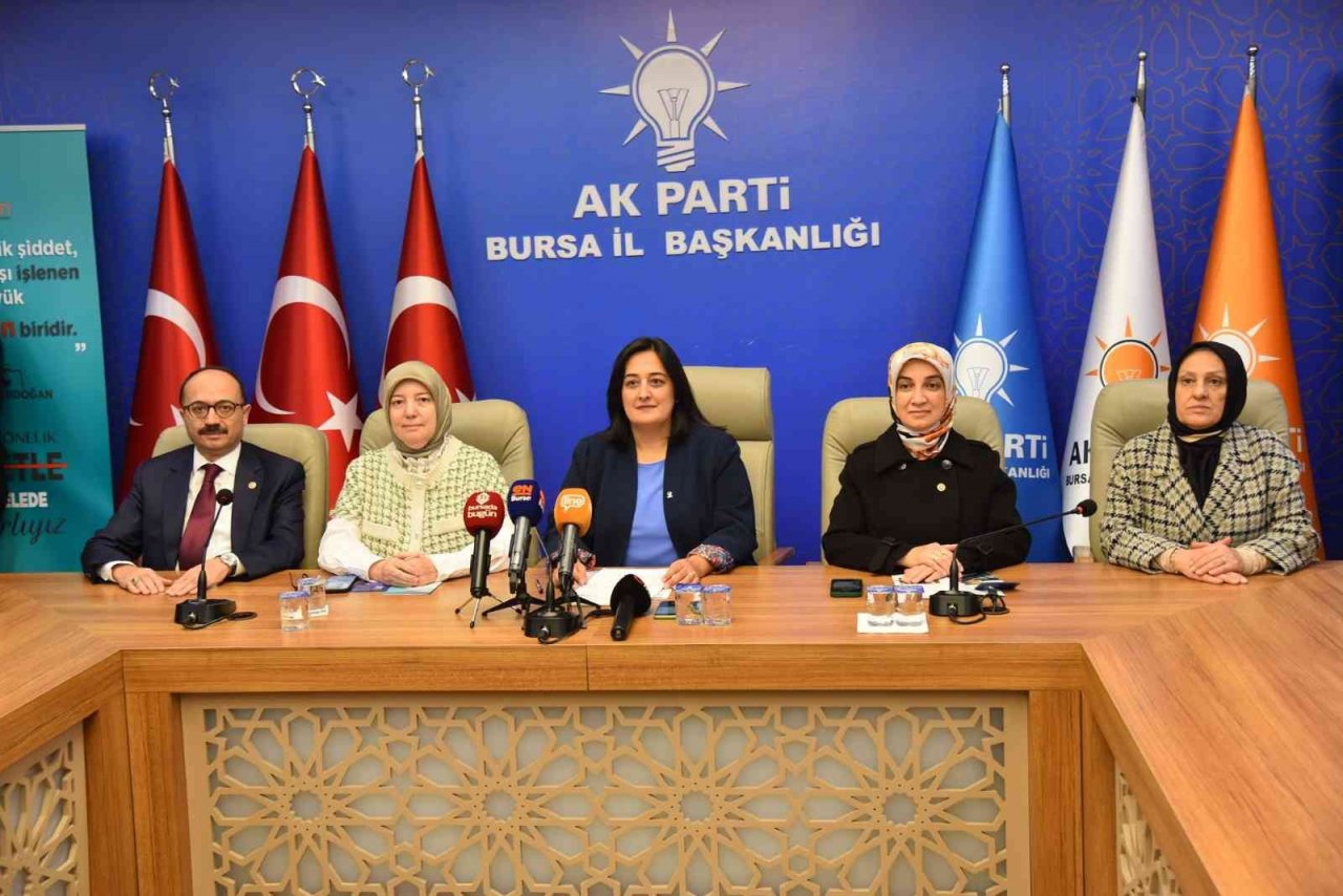 AK kadınlar; "kadına yönelik şiddetle mücadele etmekte kararlıyız"