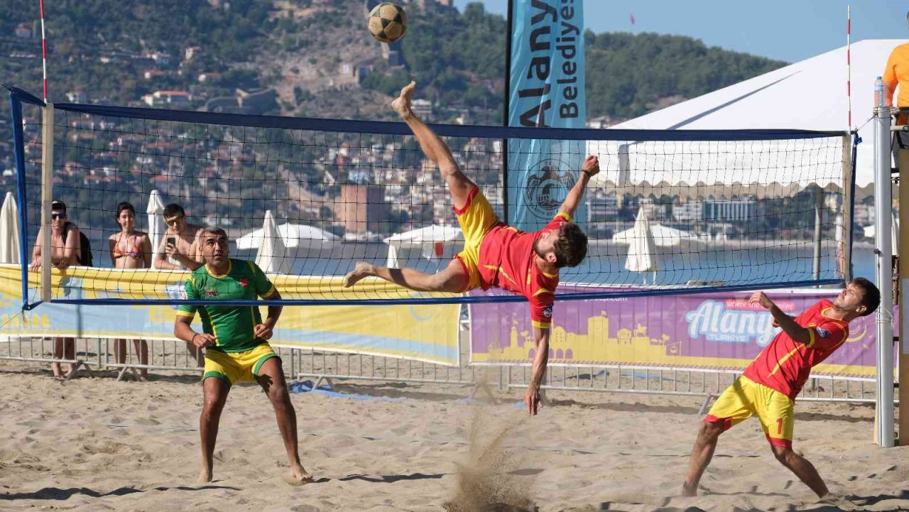 Footvolley Dünya Kulüpler Kupası Alanya’da
