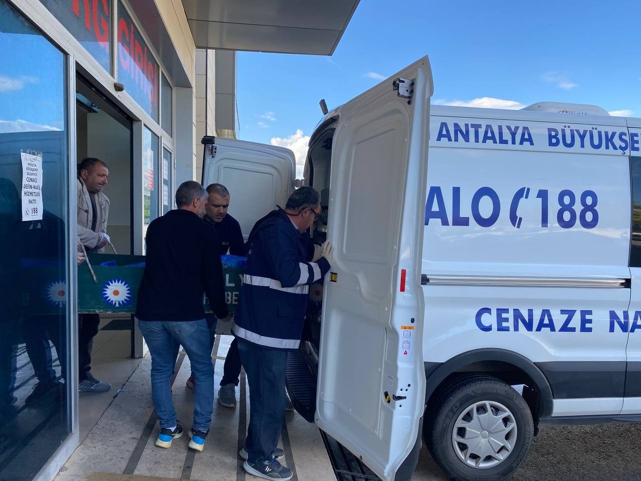 Kazada can veren 14 yaşındaki gencin cenazesi Adli Tıp Kurumdan alındı