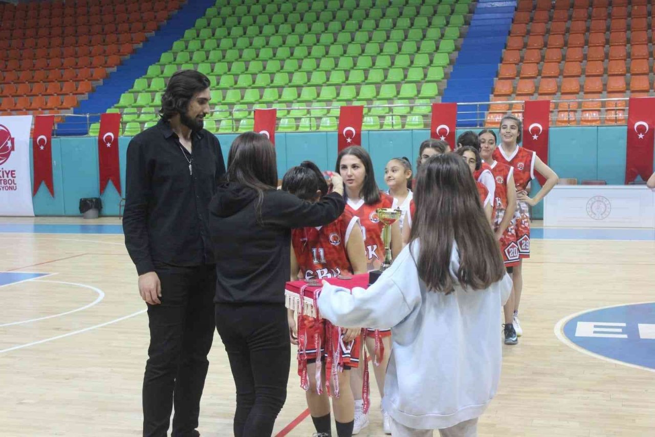 Basketbol Yerel Lig U16 müsabakaları sona erdi