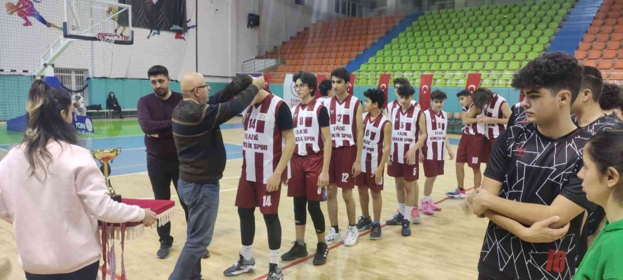 Basketbol Yerel Lig U16 müsabakaları sona erdi