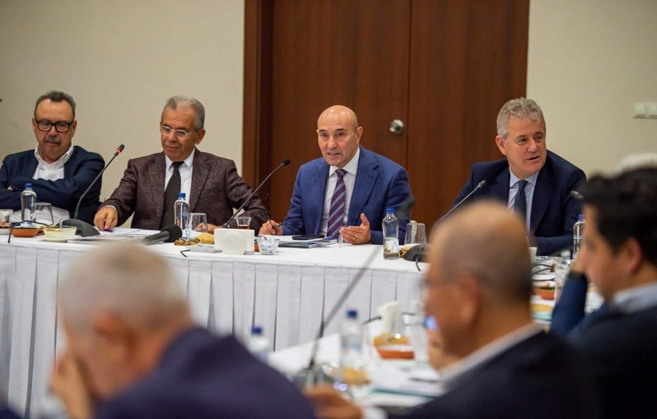 Soyer: "Buca Cezaevi arazisinin sadece yeşil alan olmasını istiyoruz"